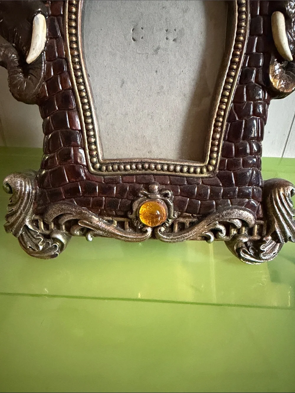 Antique-Style Elephant Motif Resin Photo Frame in Brown and Gold
